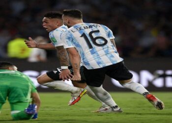 La Selección pasó otra prueba de carácter y estiró el invicto ante Colombia