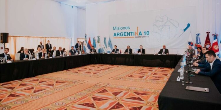 Morales plantea intereses para Jujuy en la reunión del Consejo Regional del Norte Grande