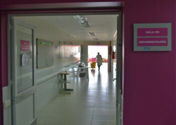 El abordaje del cáncer infantil se realiza solo en el sistema público de salud