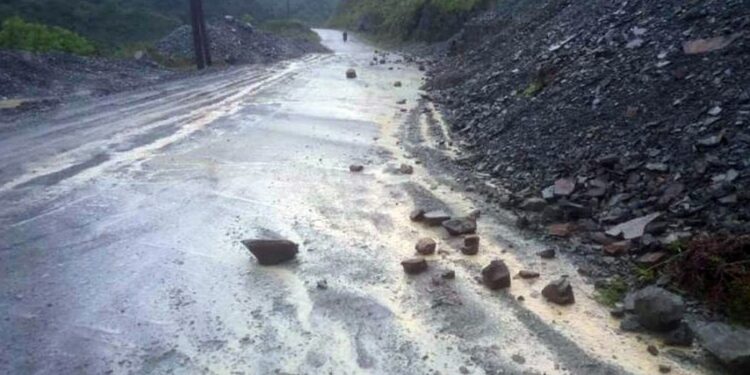 Iniciaron las obras de repavimentación de RP 4 en Reyes