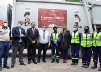 San Salvador cuenta con el 1°Equipo de Recolección de Residuos formado íntegramente por mujeres