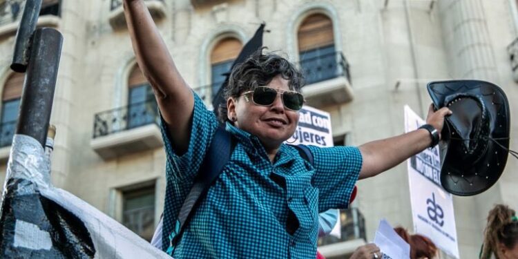 Absolvieron a Higui de la acusación de homicidio por defenderse de una violación grupal