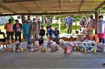 Familias aisladas de la Comunidad Aborigen Laguna de Tesorero recibieron asistencia