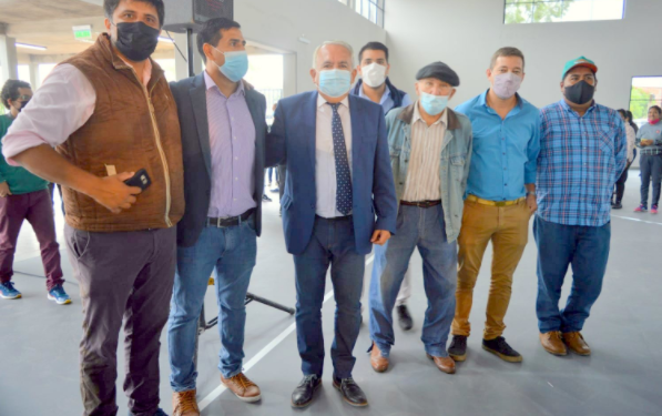 En San Pedro la contrucción de la escuelas tiene un buen avance de obras