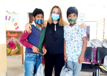 San Pedro entrega los primeros 200 kits escolares