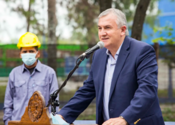 Gerardo Morales: «Los proyectos de generación de energía limpia posicionarán a Jujuy con firmenza ante el mundo»