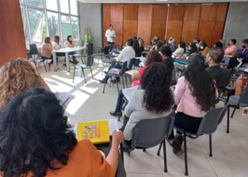 Primera reunión con equipos directivos de los IES