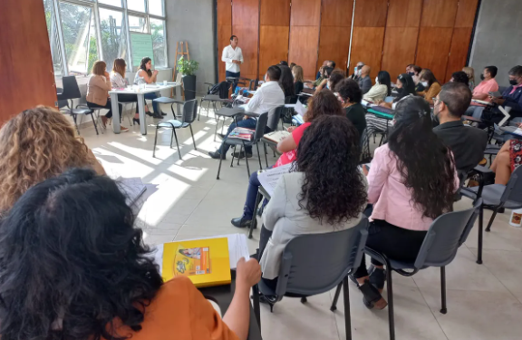 Primera reunión con equipos directivos de los IES