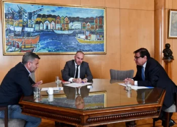 A quiénes alcanzará el nuevo bono que anuncia Martín Guzmán: montos y plazos de pago