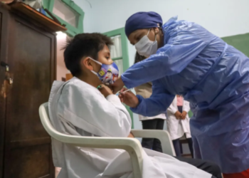 Inicia una nueva semana de vacunación en escuelas de Capital