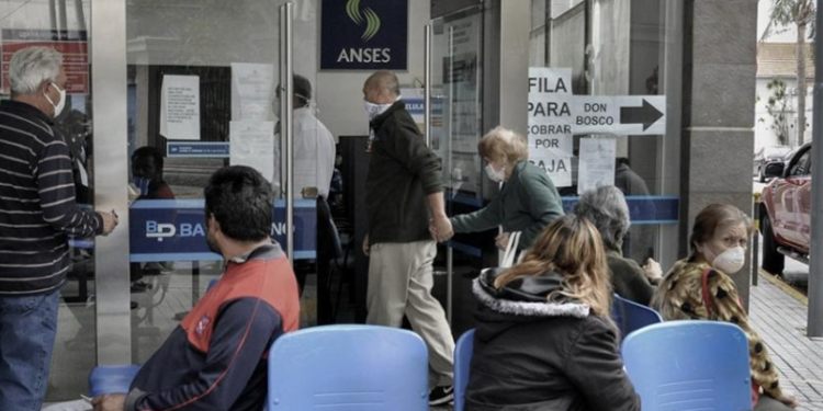 El pago del bono de $9.000 para trabajadores comenzará el 19 de mayo