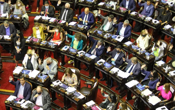 Alberto Fernández sólo logró que le aprueben el 39% de las leyes que envió al Congreso