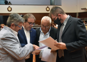 La Legislatura de Jujuy aprobó el pase a planta permanente de mas de mil empleados del ámbito educativo