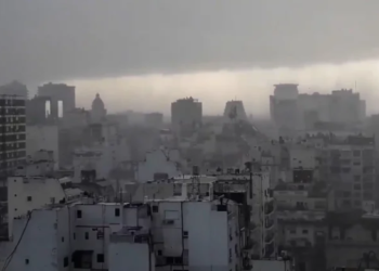 Más de medio país en alerta meteorológico: tormentas, vientos y granizo amenazan a 14 provincias