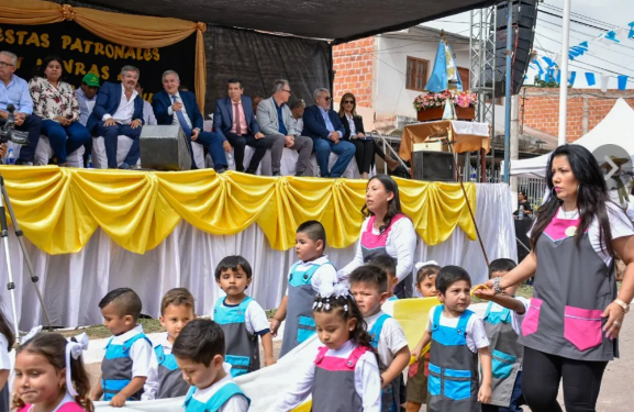 En Palma Sola el gobernador celebró las Fiestas Patronales