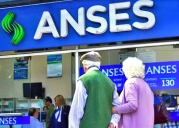 Jubilados y pensionados: por el paro bancario, ANSES adelanta el pago a quienes cobran el 28 de abril