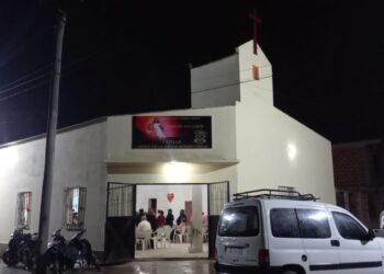 Fe: Inauguran la Capilla del B° Eva Peron
