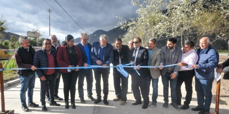 Cronograma de vacunación antigripal casa por casa en San Salvador