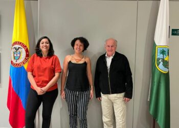 Leila Chaher y el senador Oscar Parrili invitados especiales en las elecciones presidenciales de Colombia