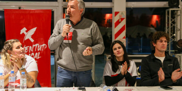 Morales compartió una jornada de trabajo y militancia con autoriaddes del JR de todo el país