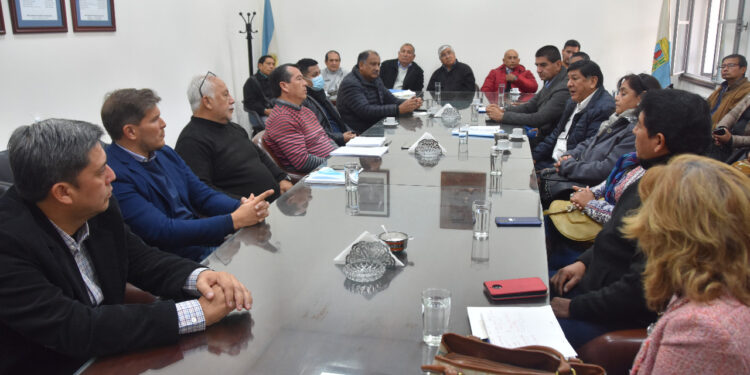 La Comisión de Trabajo se reunió con personal de la Federación Argentina de Sindicatos de Policiales y Penitenciarios