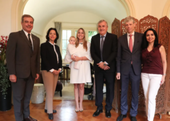 Morales y los embajadores de Suiza y Francia compartieron su visión de futuro con desarrollo sustentable