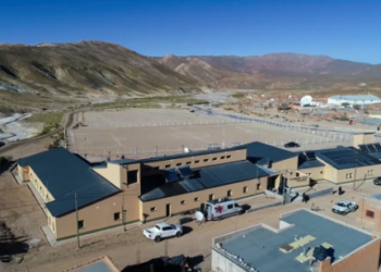 Morales inauguró el Colegio Secundario N° 18 de Coranzulí