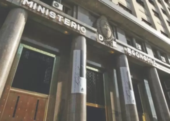 Economía colocó más de $780.000 millones y obtuvo $30.000 millones extra