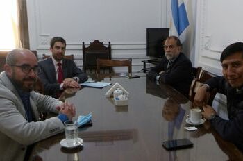 El gobierno avanza en la informatización de circuitos electorales