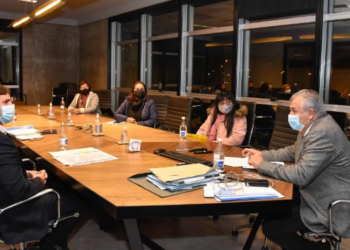 El gobernador recibió a familiares de víctimas de la tragedia del ingenio La Esperanza