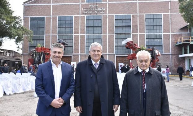 Morales: «Es emblemático el inicio de una nueva zafra del ingenio La Esperanza»