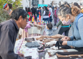 Feria Provincial de artesanos y artesanas