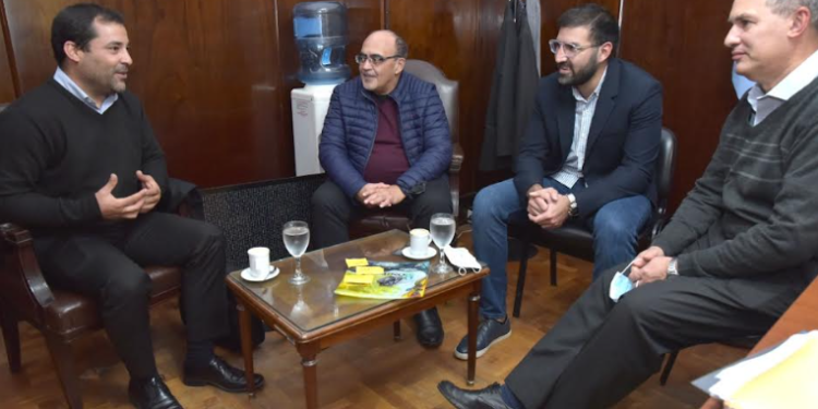 Agricultura articula con las provincias la asistencia a los productores tabacaleros