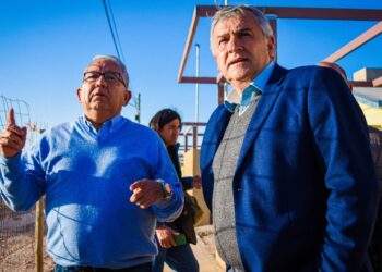 Finalizó la conexión de la red de cloacas y agua potable en Tupac Amaru