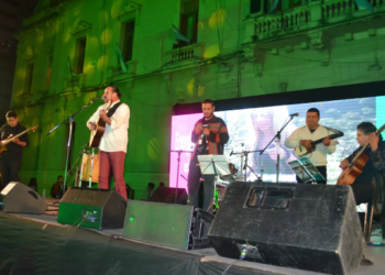 Exitoso «Especial 9 de julio» en Casa de Gobierno