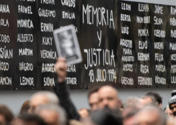 El acto por el 28 aniversario del atentado a la AMIA vuelve a ser presencial tras dos años de pandemia