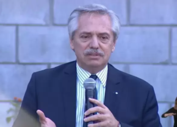 Alberto Fernández: «No me van a torcer el brazo. Los necesito a todos movilizados»