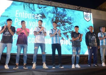 El Lobo Jujeño presenta su nueva casaca al público