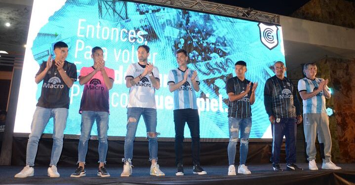 El Lobo Jujeño presenta su nueva casaca al público