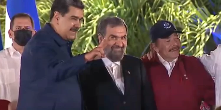 Nicaragua presiona a la Argentina para que libere el avión Iraní