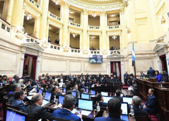 El Senado aprobó el consenso fiscal y da luz verde a los gobernadores para aumentar los impuestos