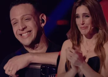 La emotiva presentación de Damián Ayala en La voz Argentina