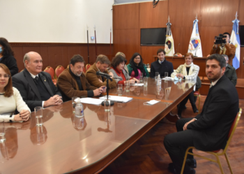 La Comisión de Asuntos Institucionales entrevistó a aspirantes a cubrir cargos en el Poder Judicial