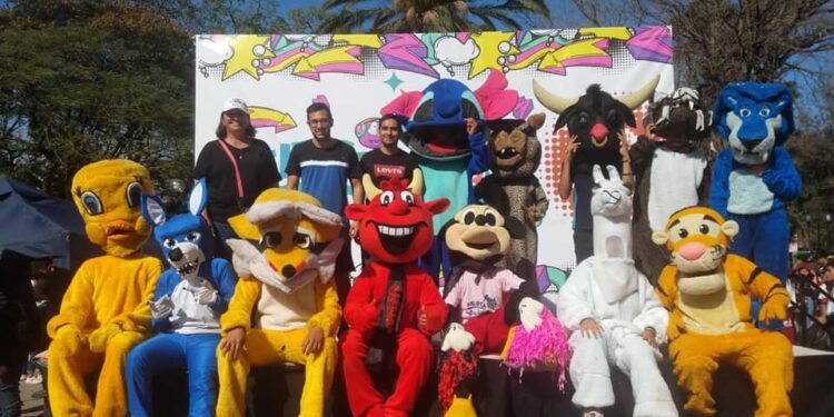 Exitosa primera jornada de la Estudiantina 2022 en San Pedro