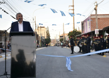El Gobernador inauguró la avenida Congreso de Perico
