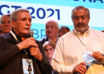 Bono por la inflación: Massa discutirá con la UIA y la CGT un “mecanismo para recuperar ingresos” de los trabajadores