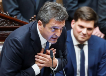 El súper ministerio de Massa: estas son las 76 atribuciones que tendrá la cartera unificada de Economía, Producción y Agricultura