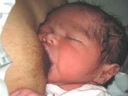 Mes de la Lactancia| Dra. Castro:  «No hay vacunas covid para recién nacidos y la mamá a través de la lactancia le transmite anticuerpos»