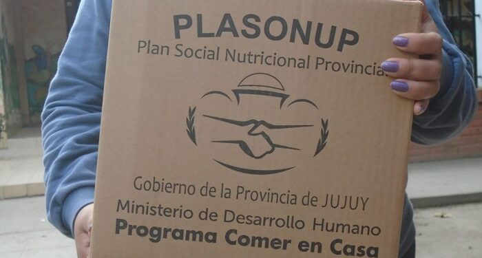 Continúa la entrega de Unidades Alimentarias en localidades de Yungas este martes