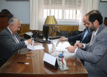 La Municipalidad de San Pedro firma convenio con Gasnor S.A.